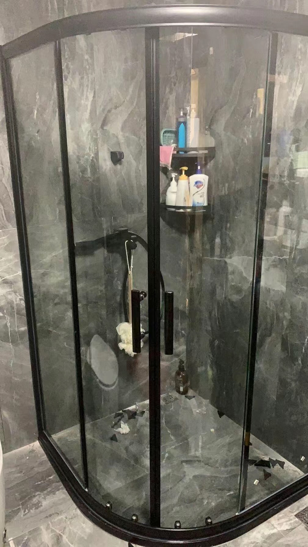 香港浴屏推薦 浴室門幹濕分離設計 訂製尺寸及安裝服務全攻略