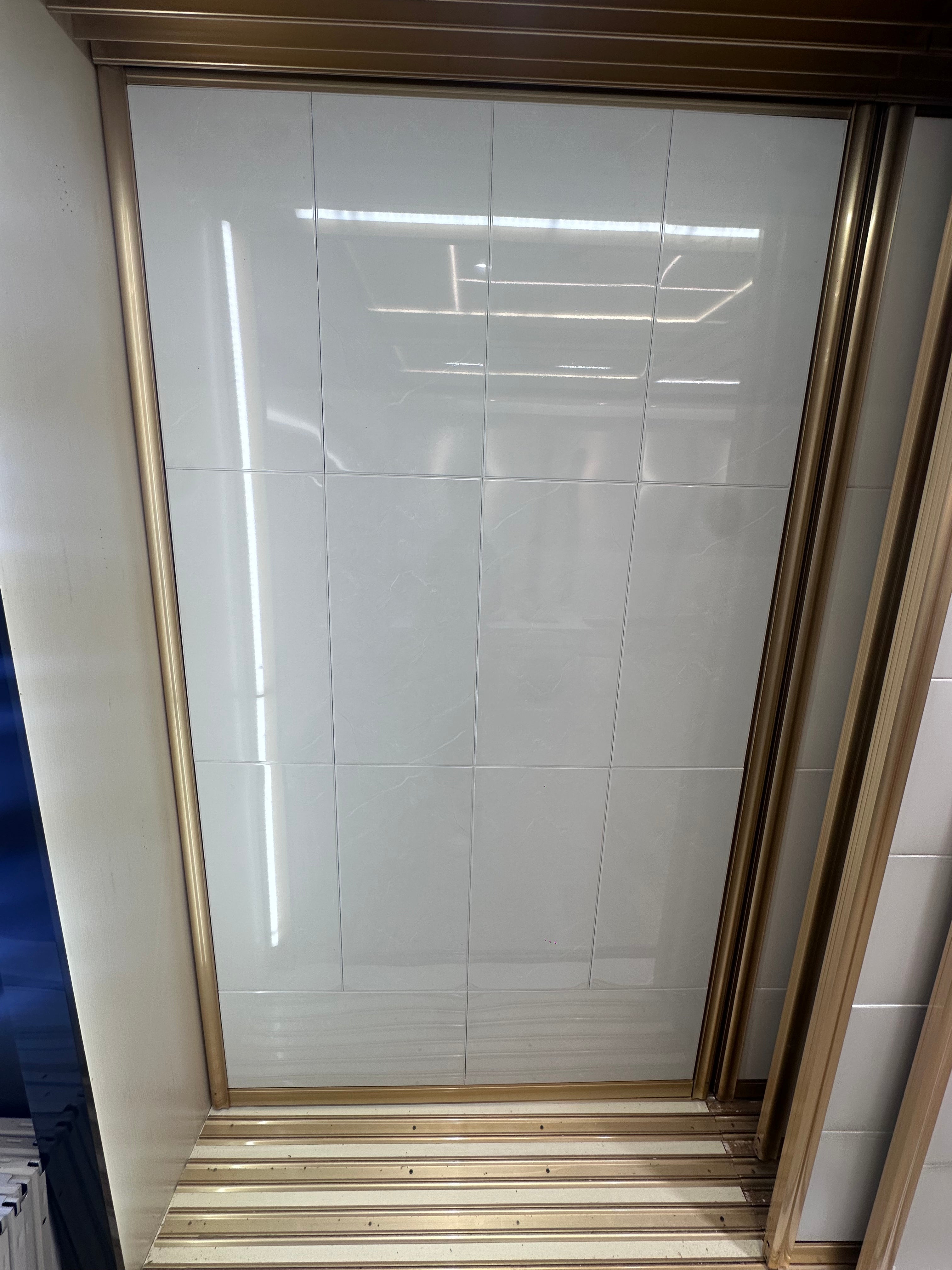 鋁蜂窩，鋁扣板吊頂天花，香港私樓村屋別墅藝術設計訂製